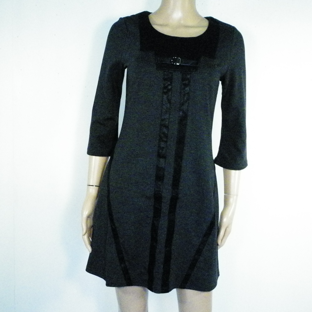 Robe Grise ELORA T0. Comme neuf -  reconditionné disponible sur Label Emmaüs